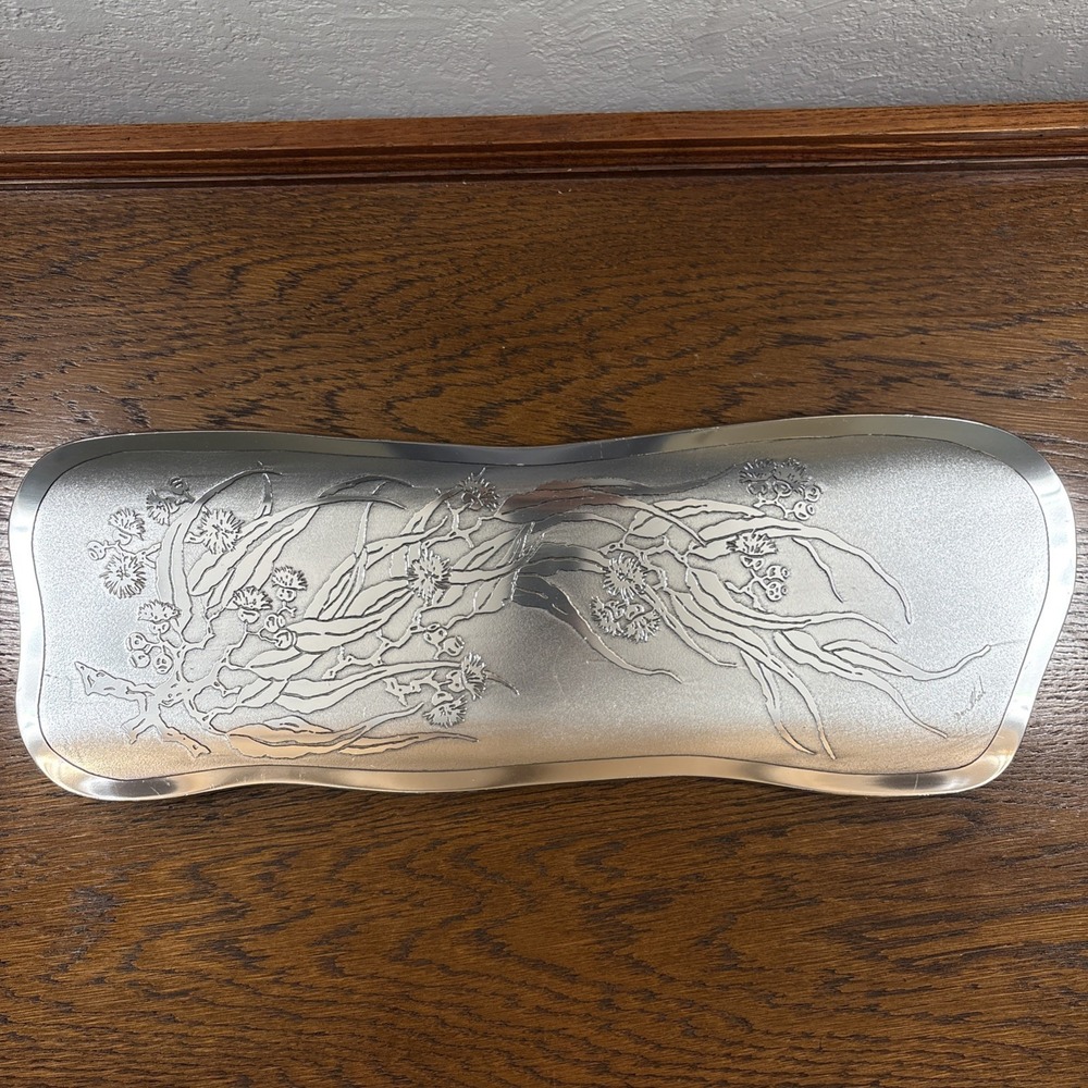 Signed Don Sheil Australia Flowering Gum Eucalyptus Large Bread Tray 560x190mm